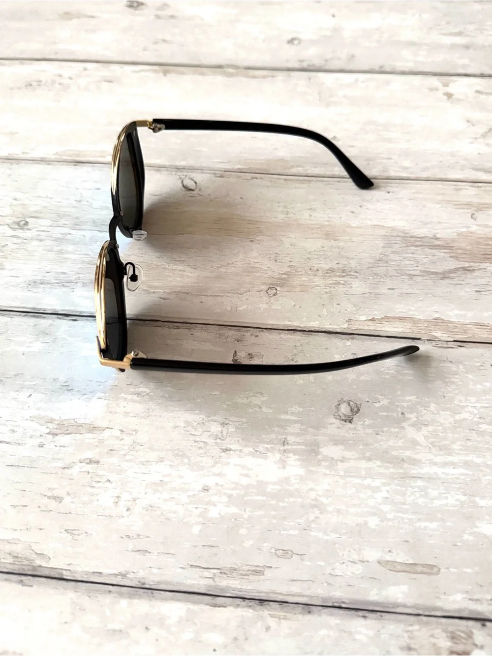 H&M Men’s Polarized Blue Lense Black & Gold Frame Reflective Sunglasses NEW